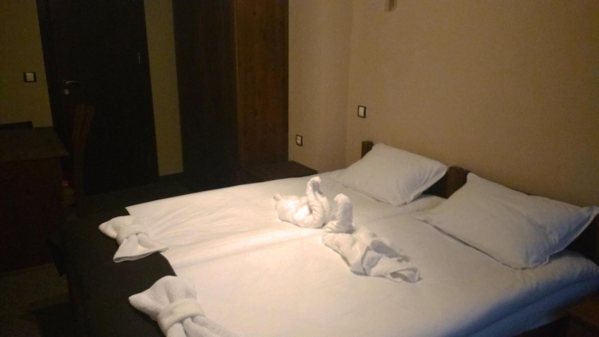 Family Hotel Valchanovata Kashta Fotinovo Oda fotoğraf