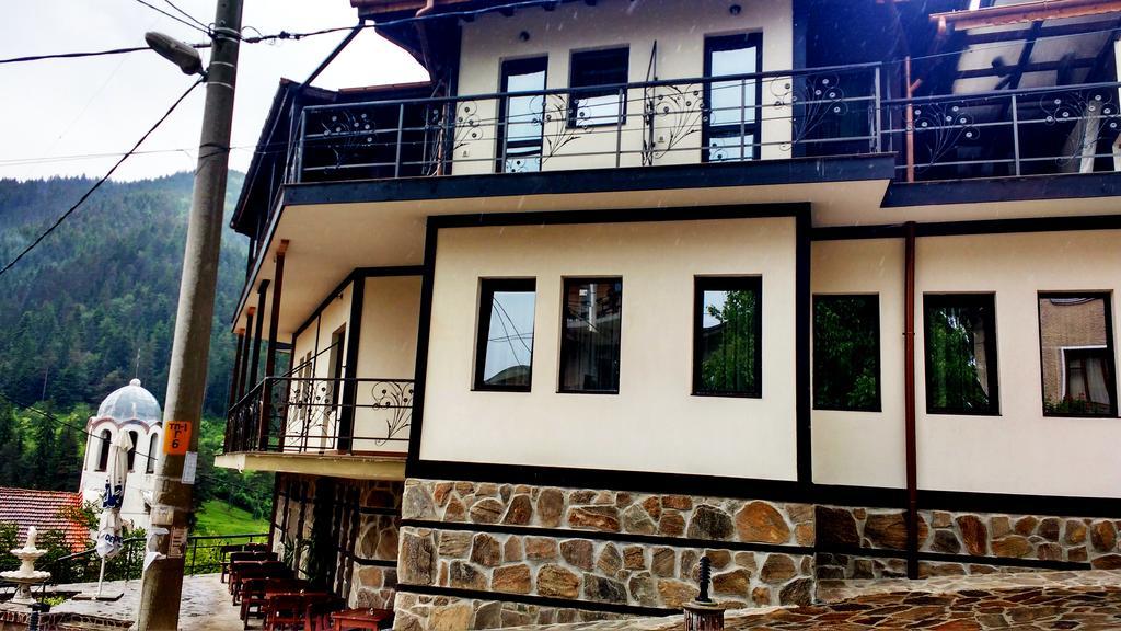 Family Hotel Valchanovata Kashta Fotinovo Dış mekan fotoğraf